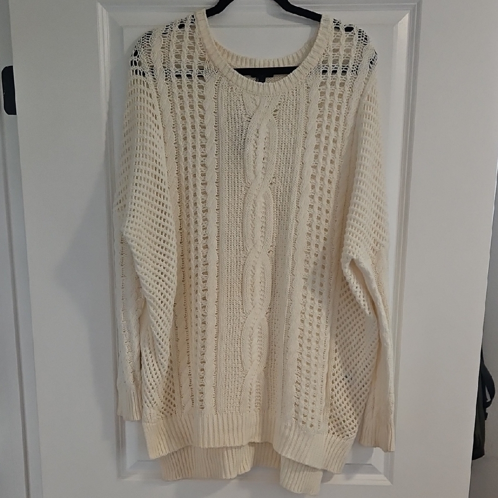Express Cream Cable Knit Sweater- Size Large Nwt